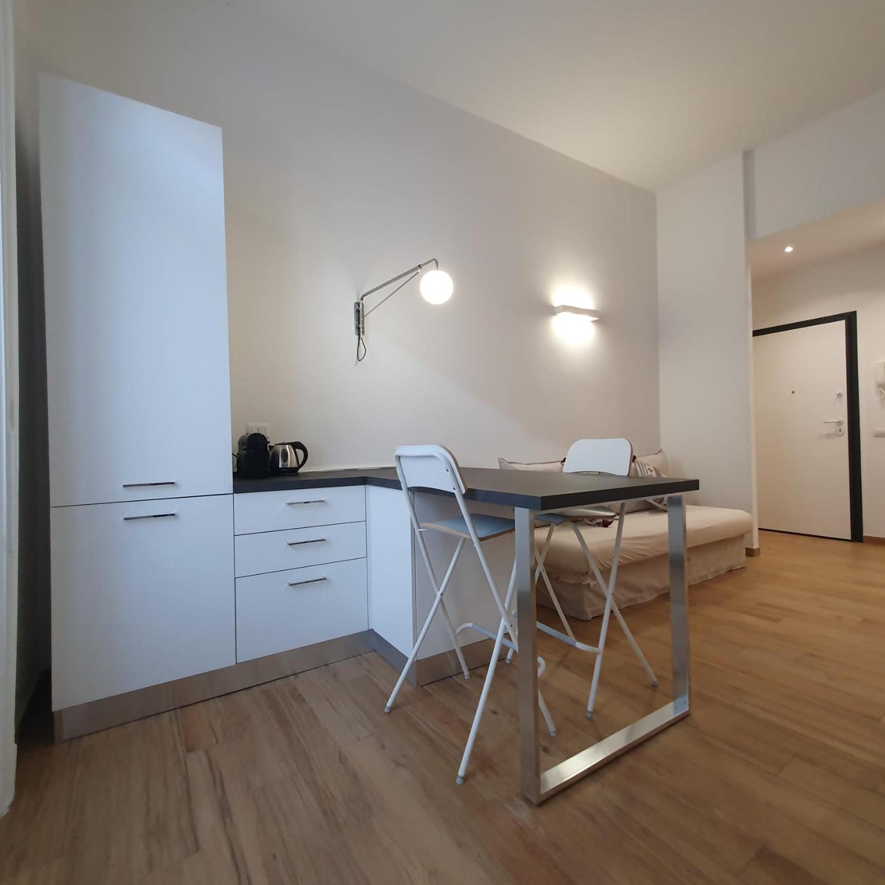 Bnbutler - Grasselli, 8 - Comfy And Newly Renovated Apartment Milano Ngoại thất bức ảnh